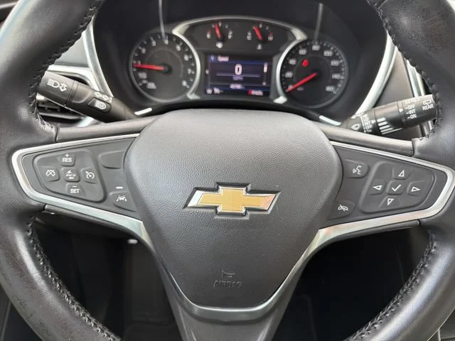 Used 2022 Silver Ice Metallic Chevrolet LT image 31