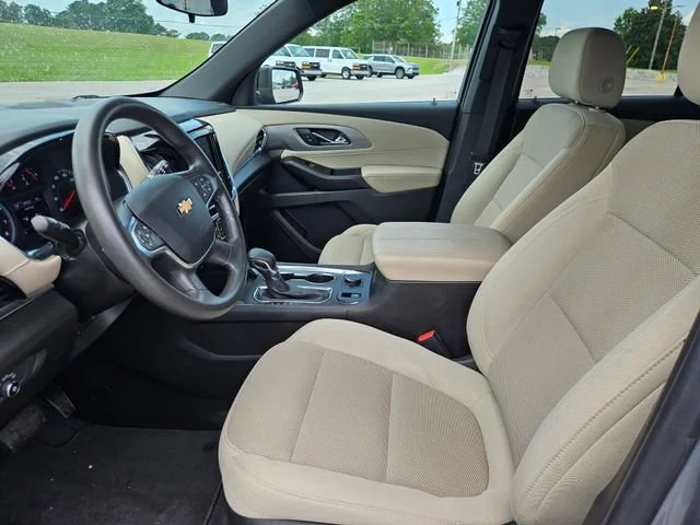 Used 2023 STERLING GRAY METALLIC Chevrolet LS image 9
