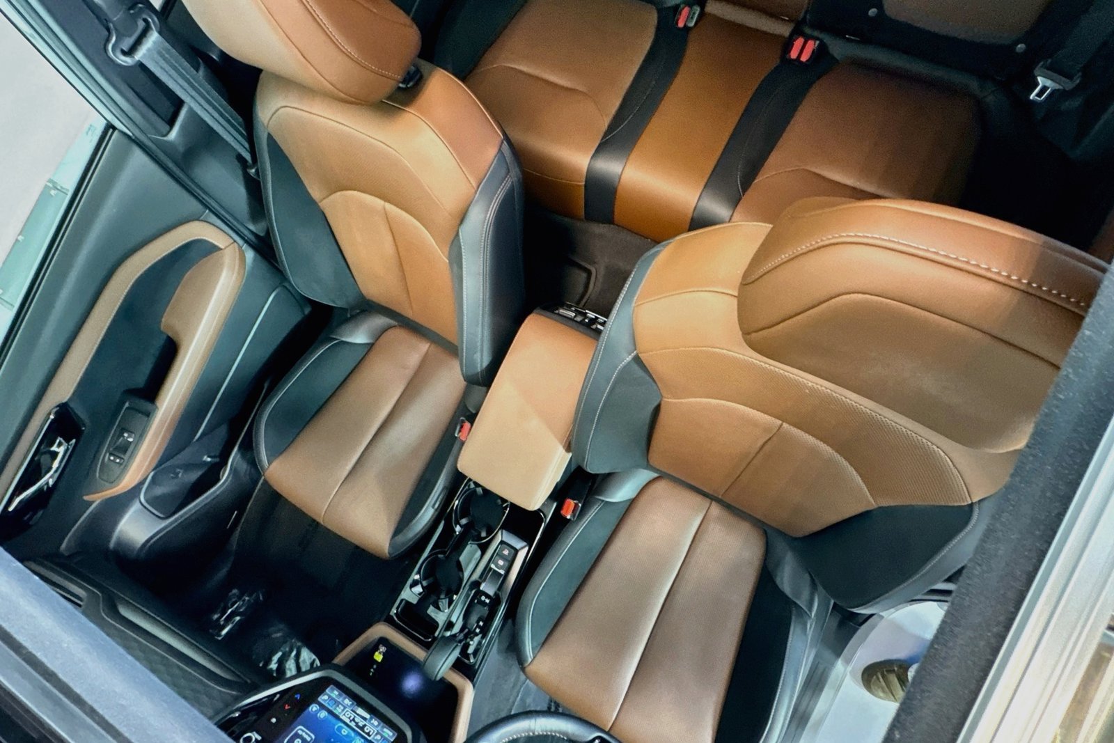 Used 2026 River Rock Pearl Subaru Touring image 20