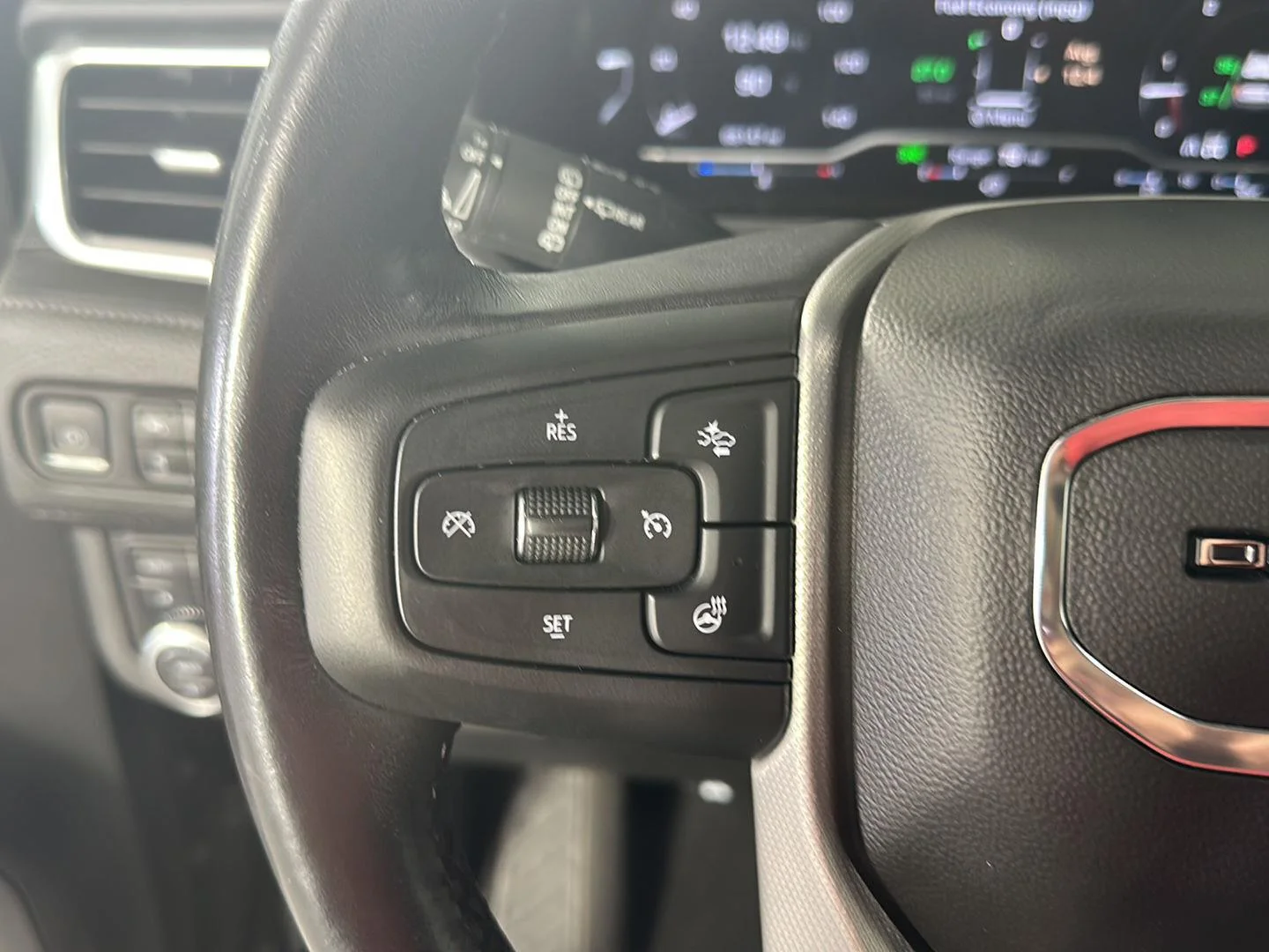 Used 2022 Onyx Black GMC Denali image 13