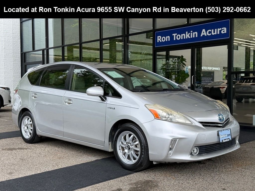 2012 Toyota Prius v Three