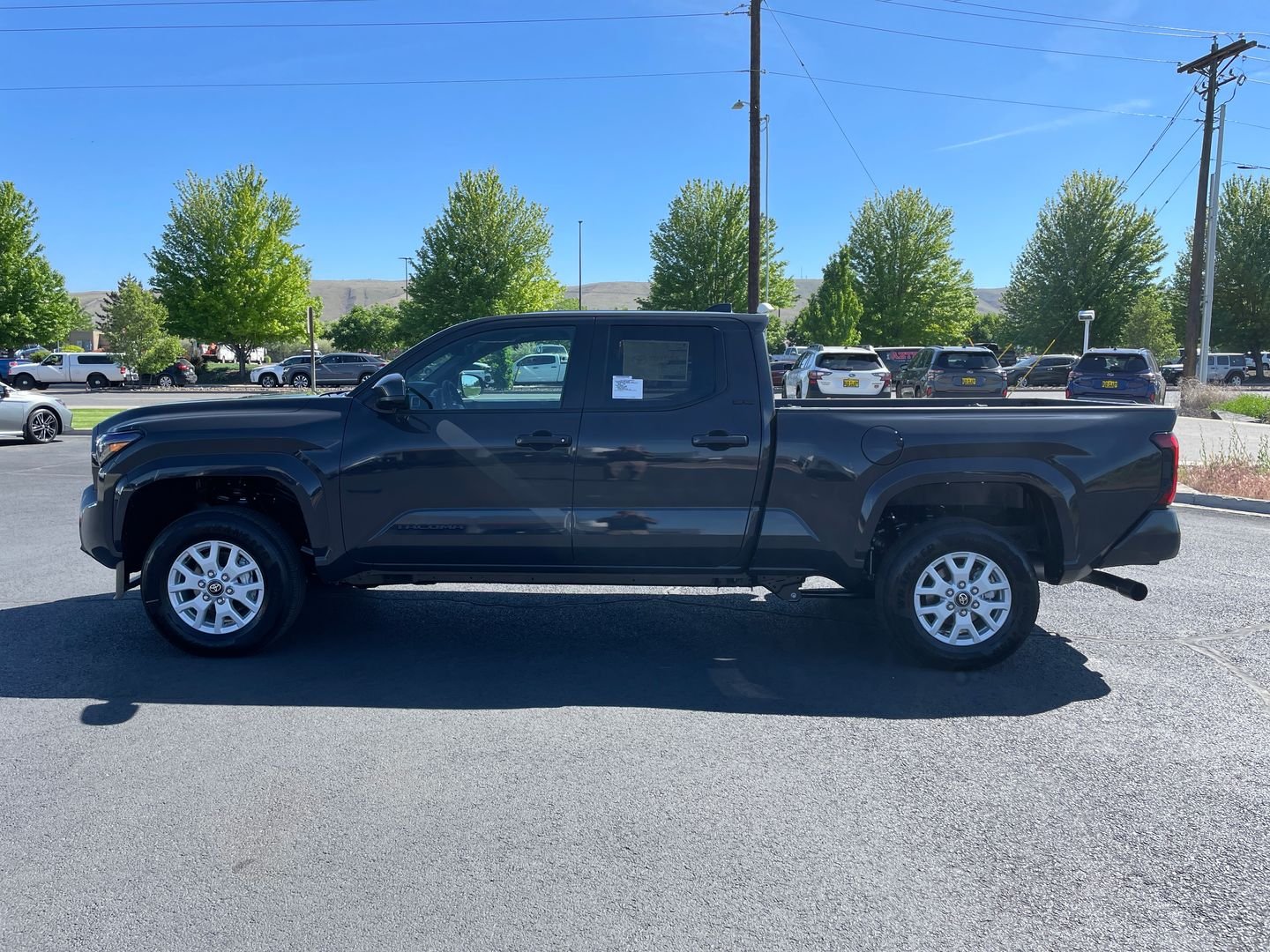 New 2026 Underground Toyota SR5 image 6
