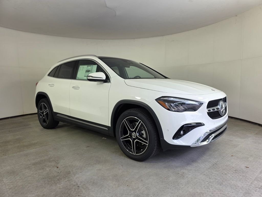 New 2026 White Mercedes-Benz GLA 250 image 1