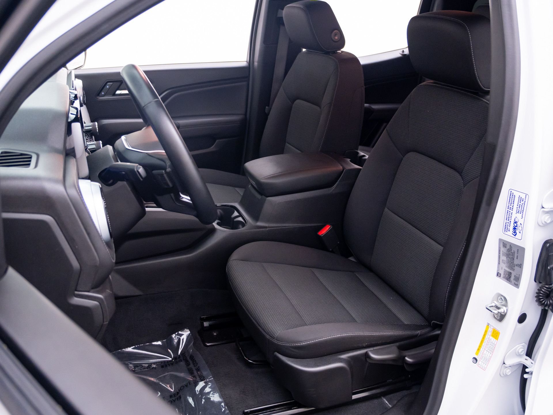 Used 2024 White Chevrolet LT image 15