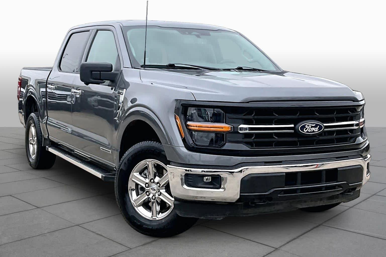 Used 2024 Carbonized Gray Ford XLT image 3