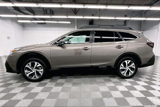 2022 Subaru Outback Limited - Photo 15