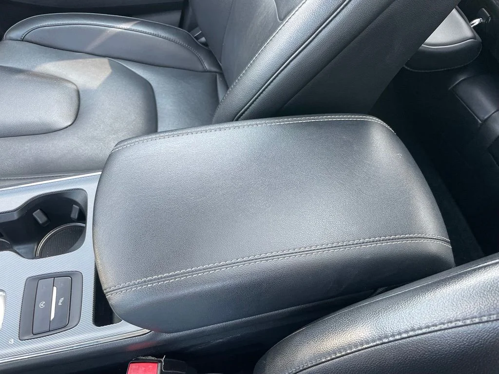 Used 2021 Black Metallic Ford Titanium image 42