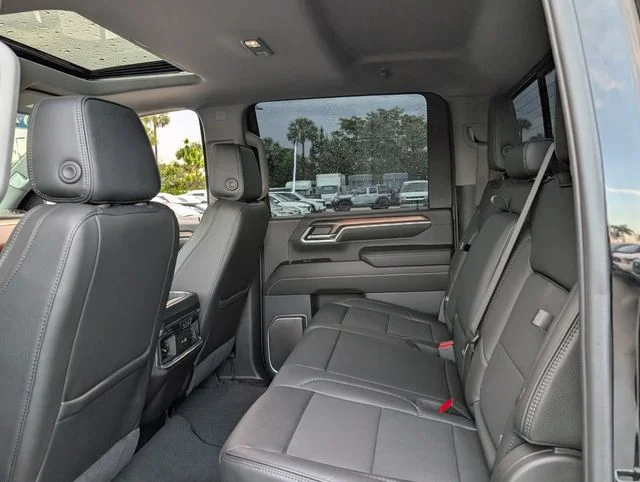 2024 GMC Sierra 2500HD Denali - Photo 9