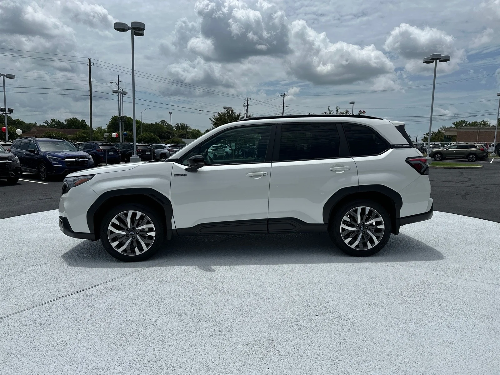 Used 2026 Crystal White Pearl Subaru Touring Hybrid image 4