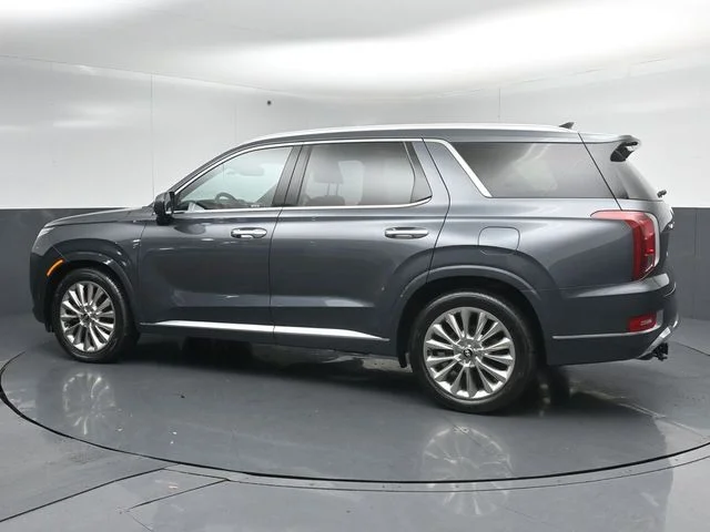Used 2020 Steel / Graphite Hyundai Limited image 5