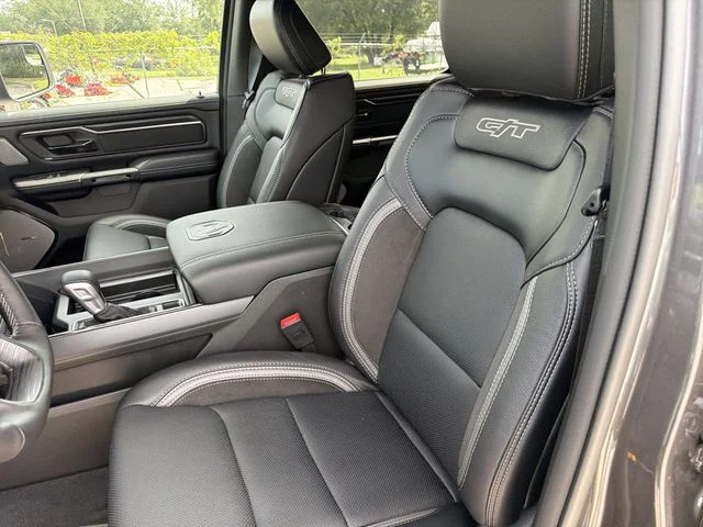 New 2026 Granite Crystal Metallic Clear-Coat Exterior Paint RAM Rebel image 18