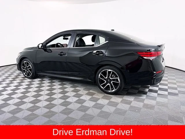 Used 2025 Black Nissan SR image 21