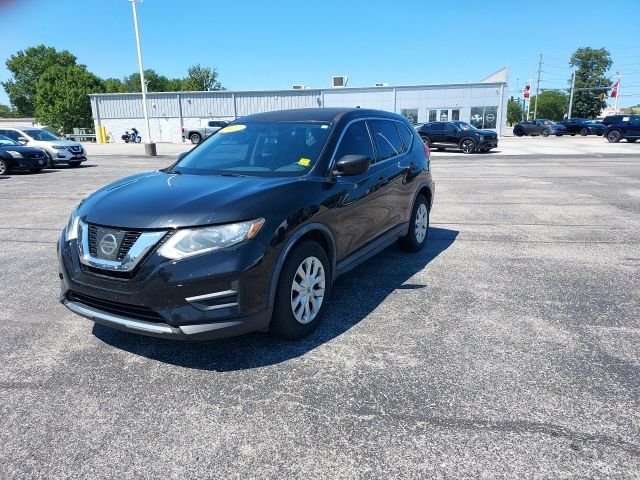 Used 2017 Black Nissan S image 10