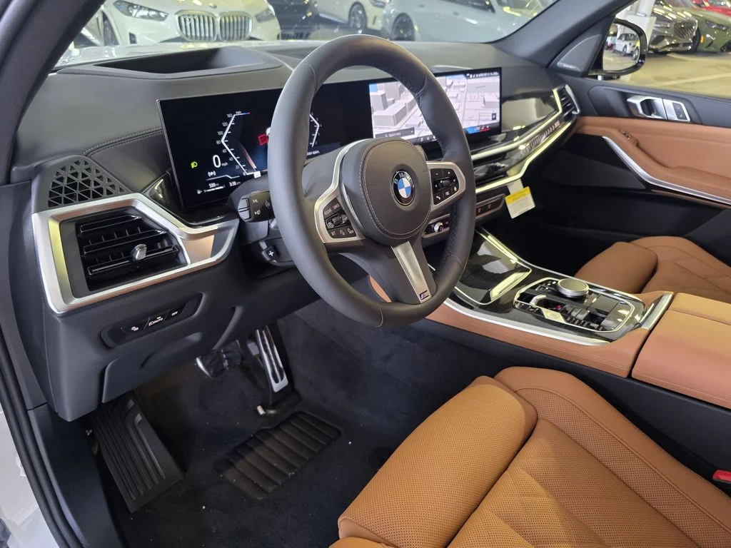New 2026 Alpine White BMW sDrive40i image 15