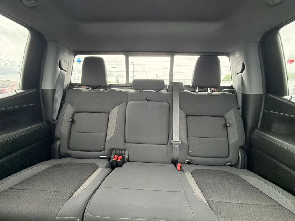 Used 2020 Silver Chevrolet RST image 13