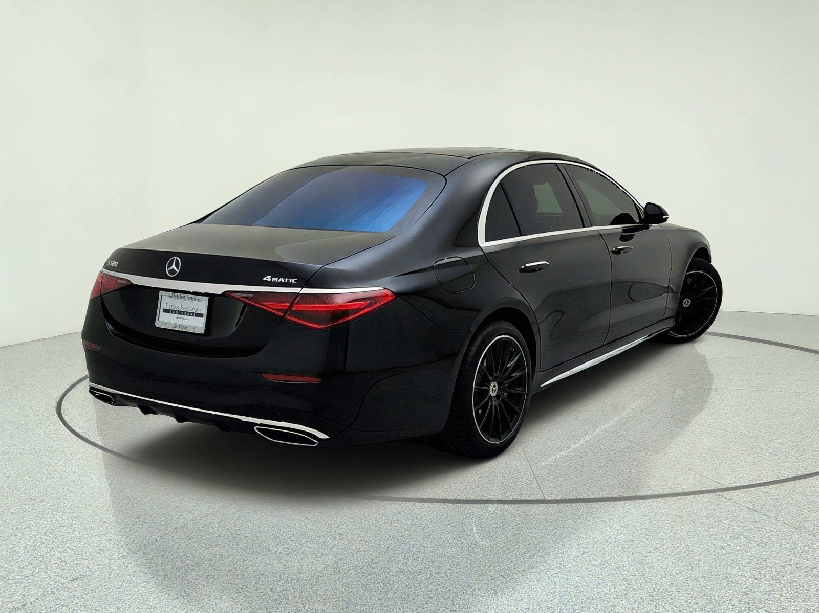 Certified Used 2026 Obsidian Black Metallic Mercedes-Benz S 580 image 9