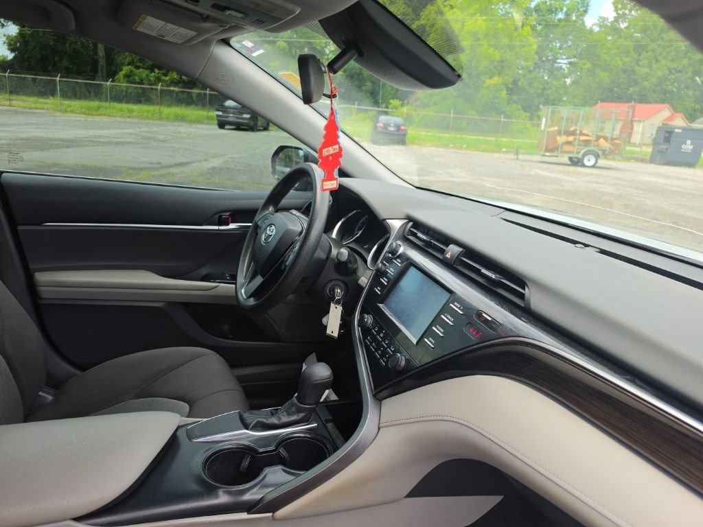 Used 2019 Predawn Gray Mica Toyota LE image 31