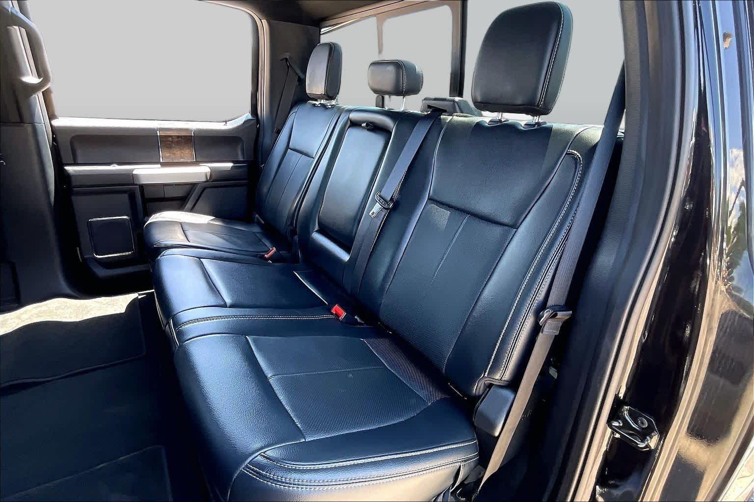 Used 2022 Agate Black Ford LARIAT image 19