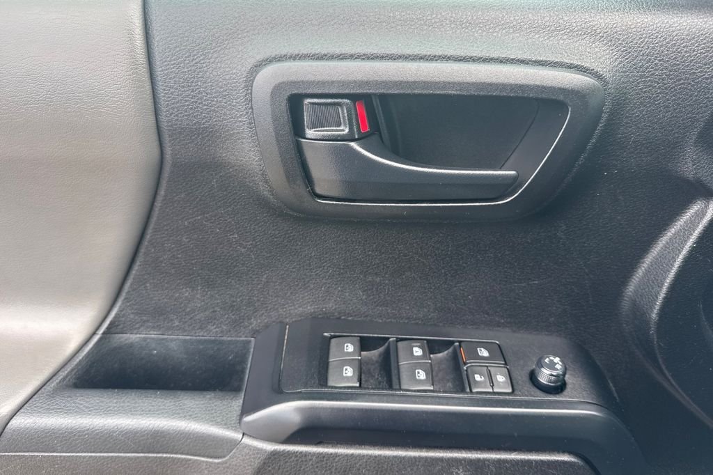 Used 2021 Silver Toyota SR image 13