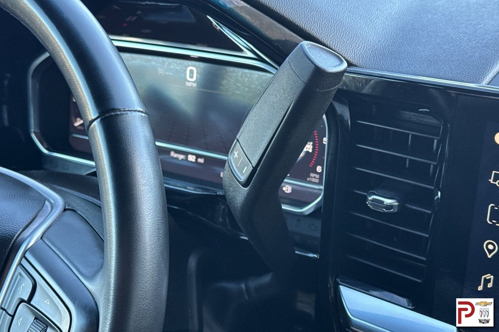 Used 2024 Gray GMC SLE image 22