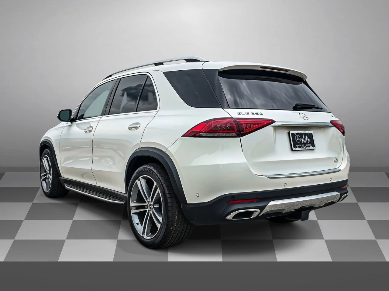 Used 2020 Polar White Mercedes-Benz GLE 350 image 3