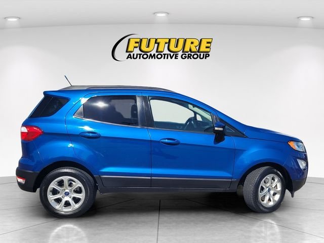 Used 2018 Blue Ford SE image 3