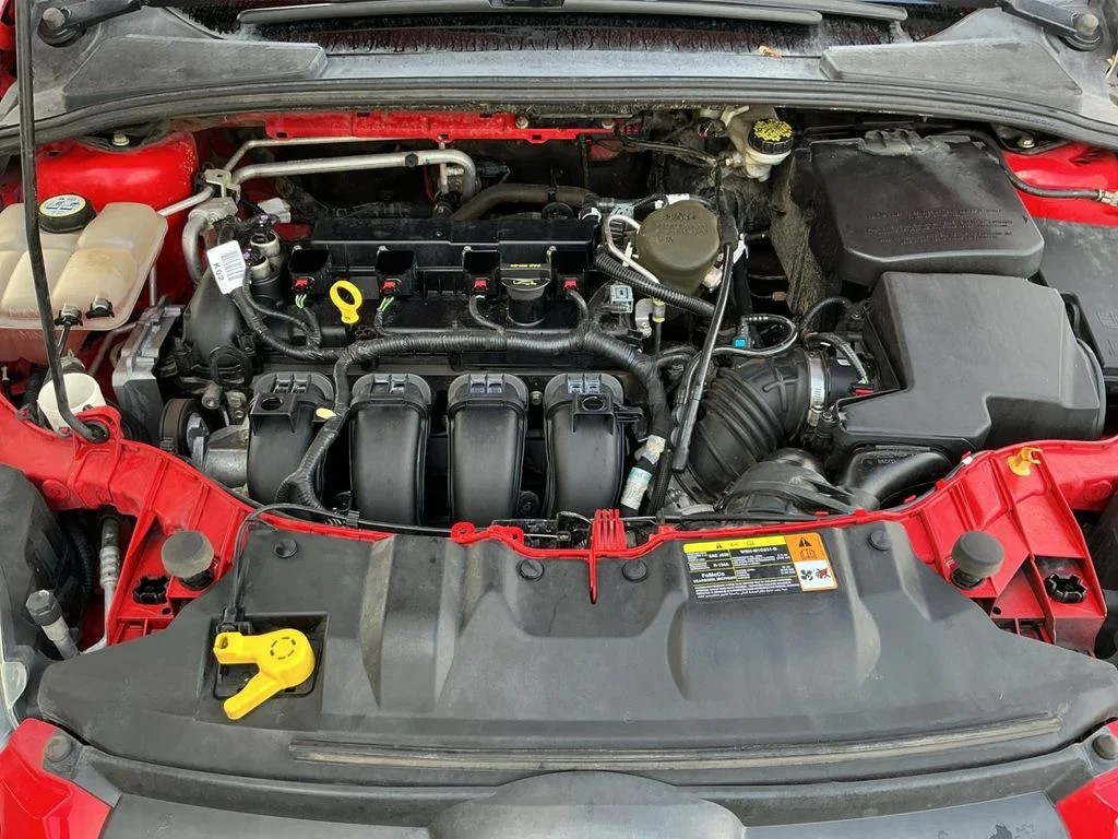 Used 2013 Red Ford SE image 21