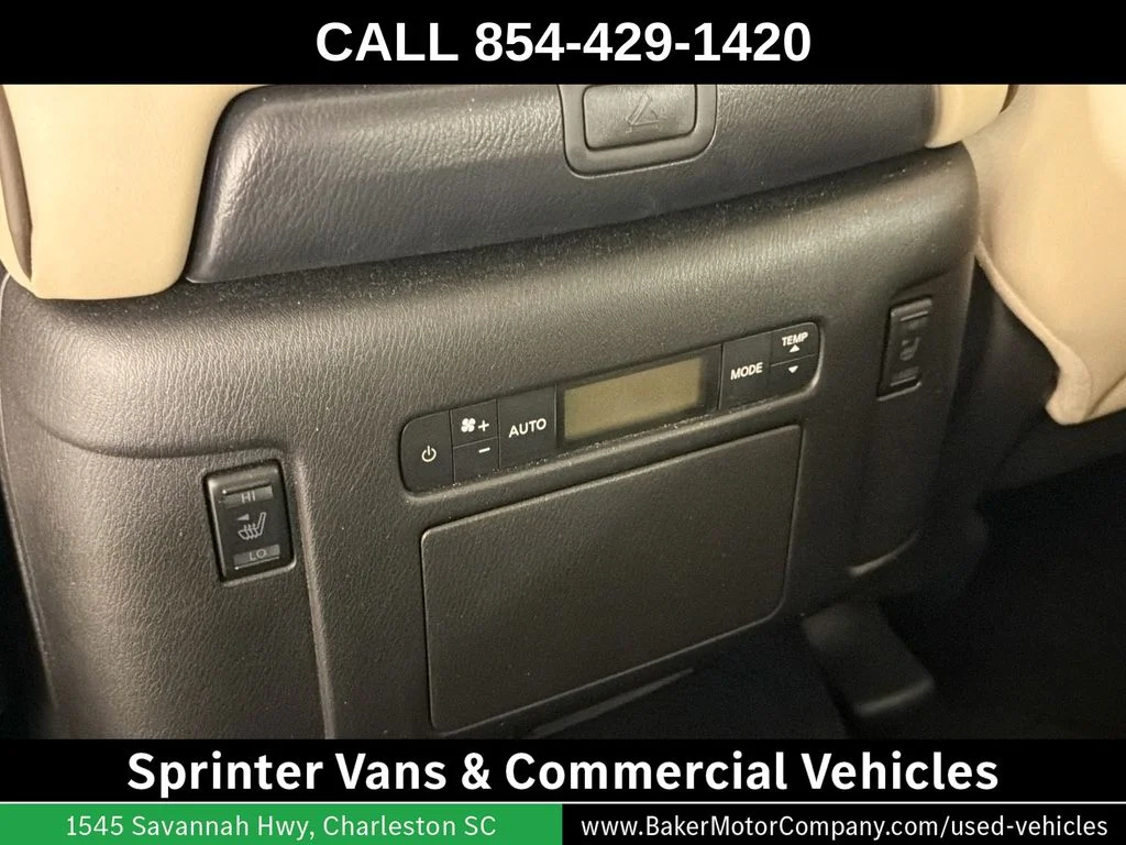 Used 2024 Aspen White Nissan Platinum image 26