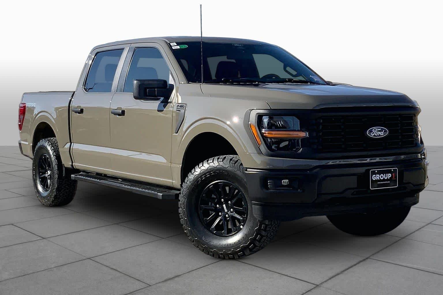 Pre-Owned 2025 Ford F-150 STX