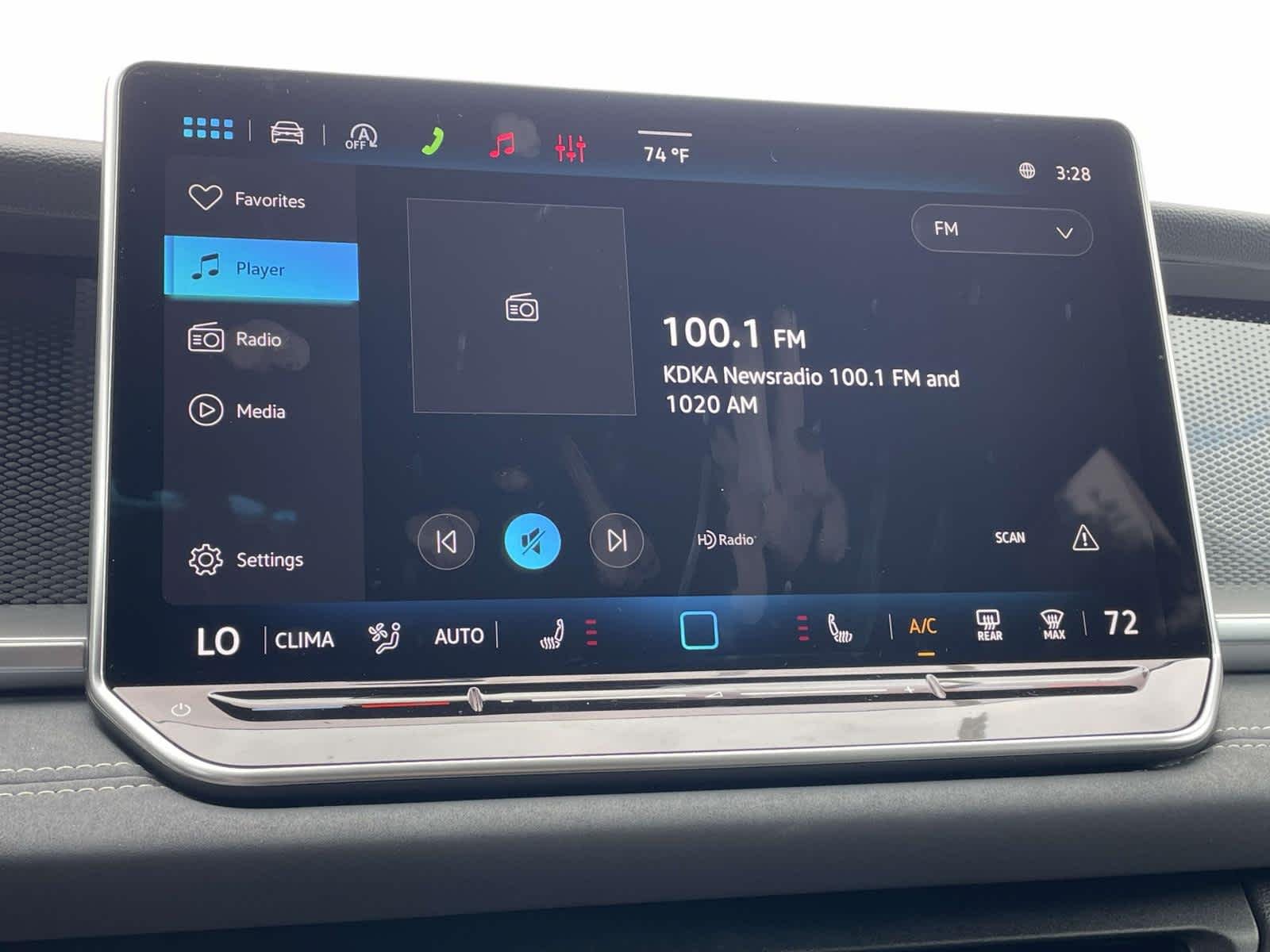 New 2026 2R2R/ Volkswagen SE image 25