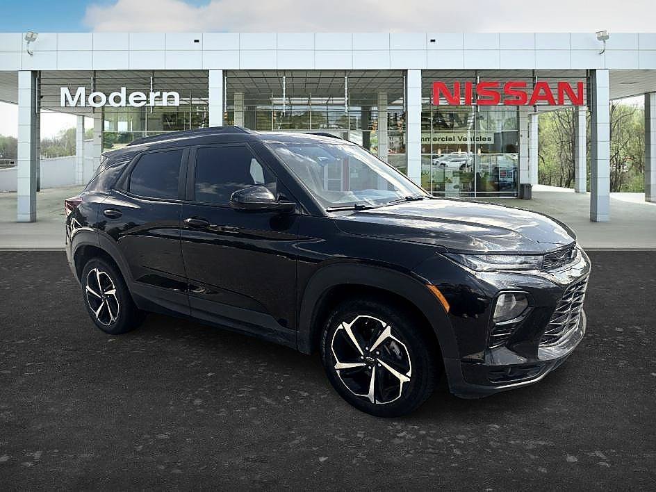 Used 2022 Mosaic Black Metallic Chevrolet RS image 7