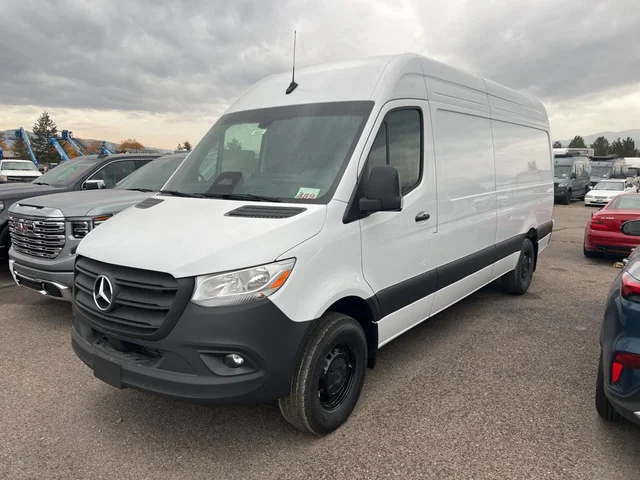 2025 Mercedes-Benz Sprinter 2500 Base