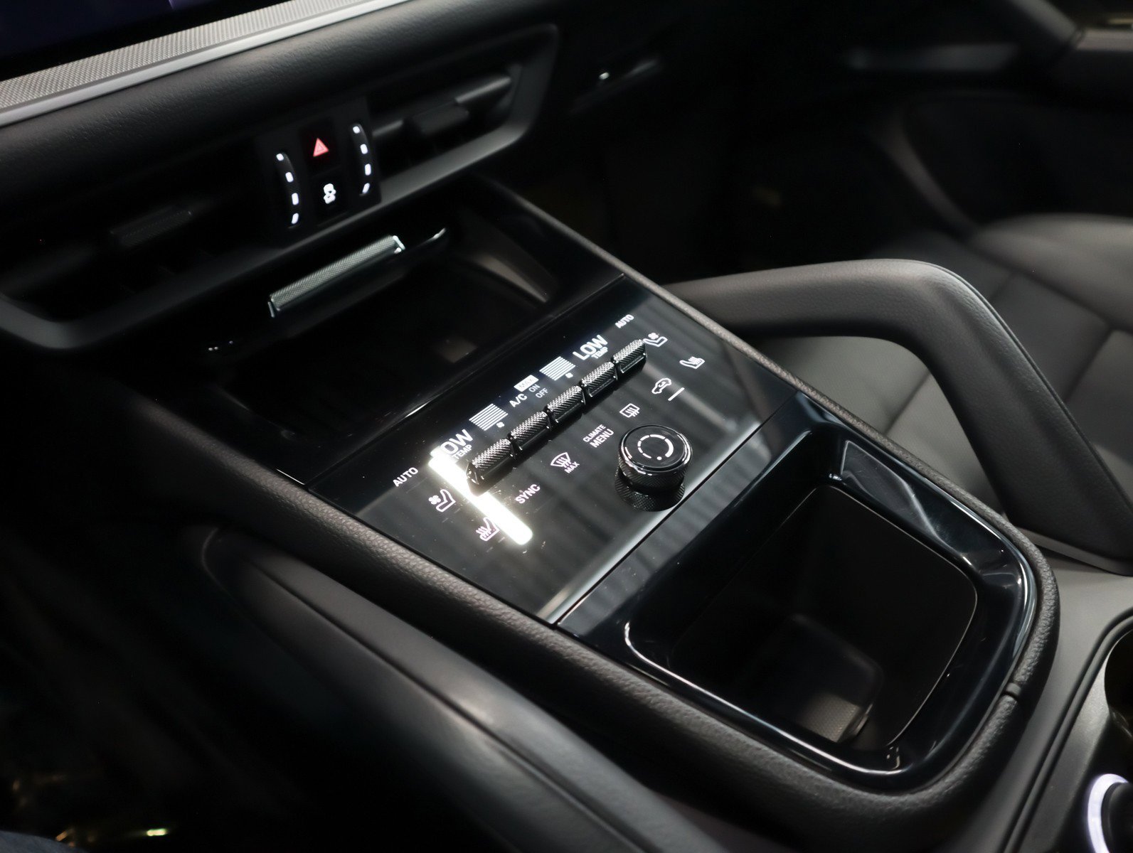 Used 2024 Black Porsche  image 15