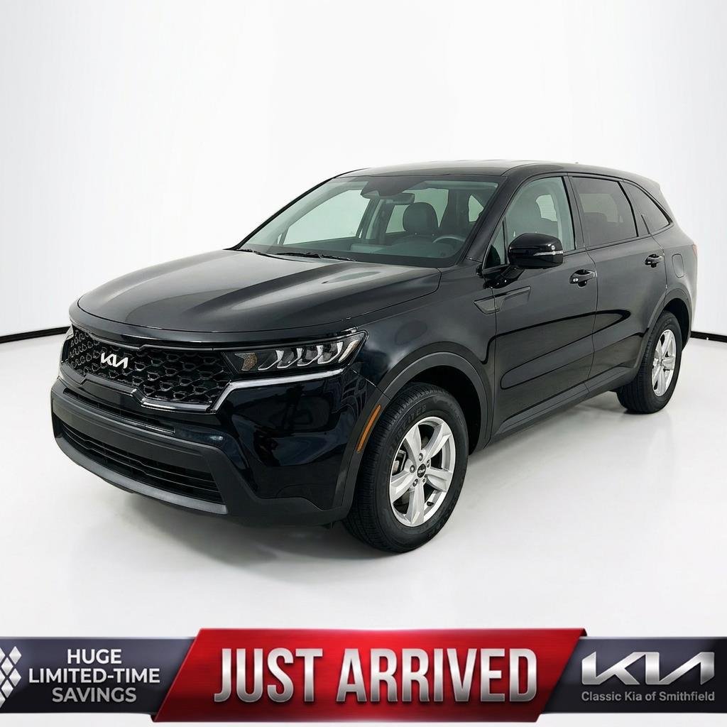 2023 Kia Sorento LX AT's photo