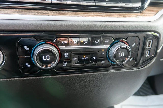 Used 2022 Blue Chevrolet RST image 29