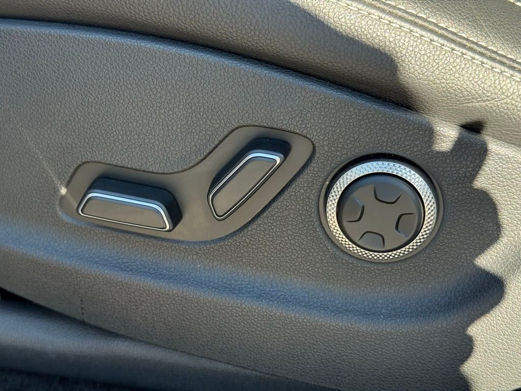 2026 GENESIS GV70 Base - Photo 30