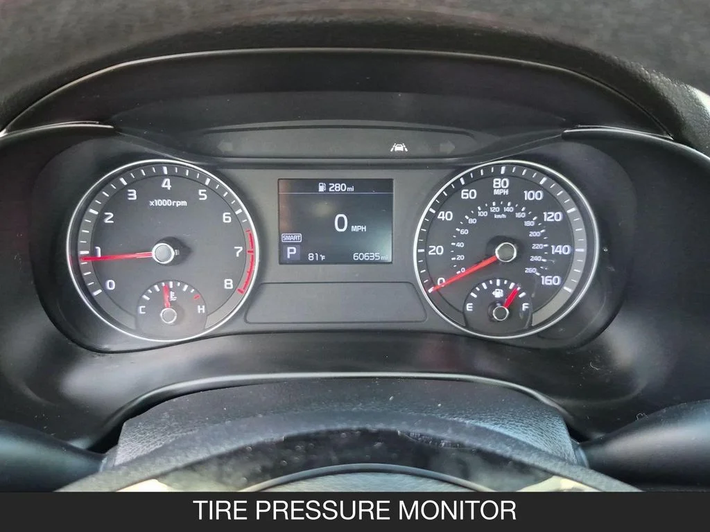 Used 2020 Gray Kia LXS image 19