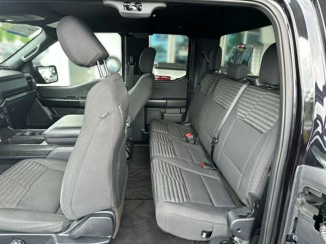 Used 2021 Black Ford XL image 21
