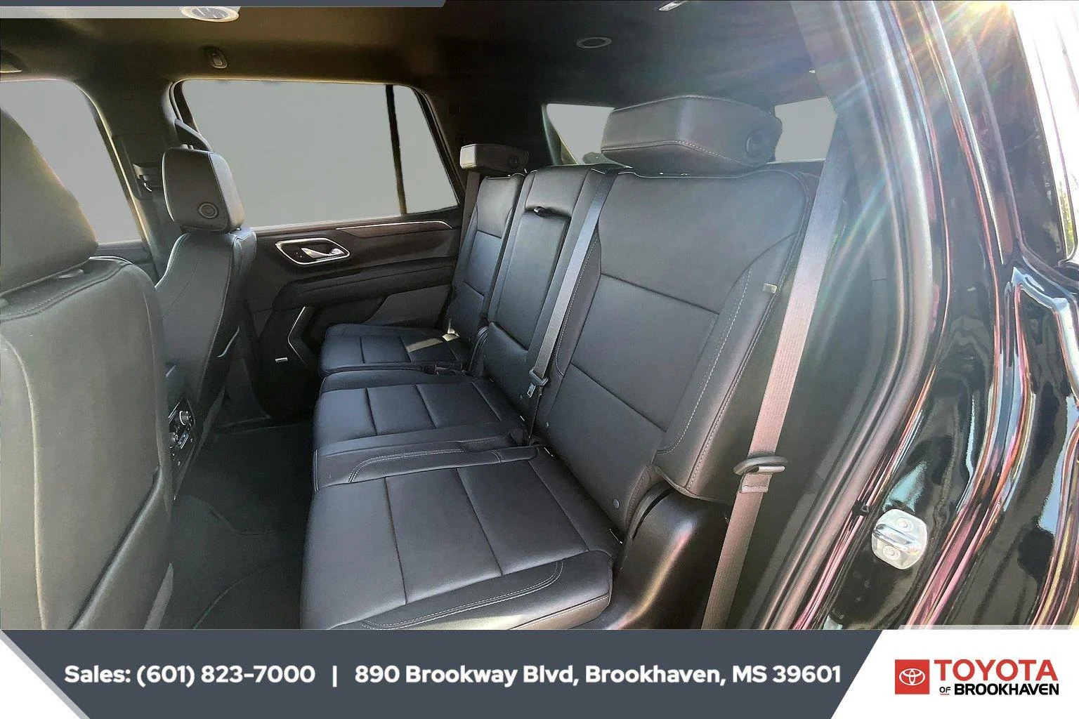Used 2024 Black Chevrolet Z71 image 19