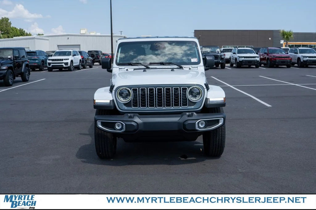 New 2026 Bright White Clear-Coat Exterior Paint Jeep Sahara image 9