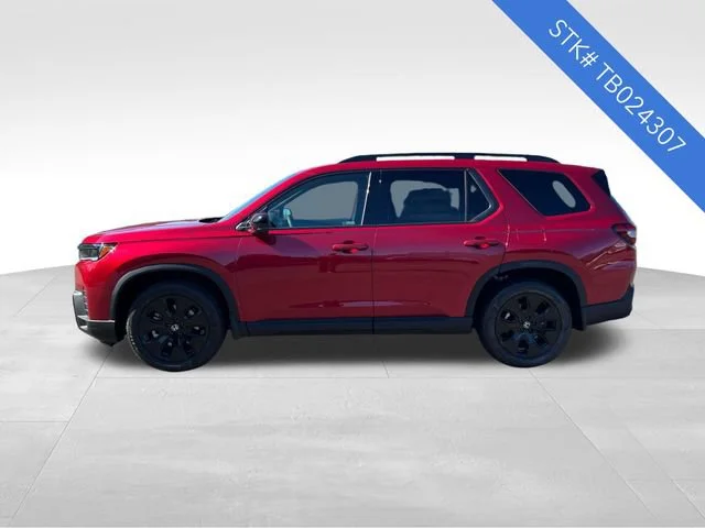 New 2026 Radiant Red Metallic II Honda Black Edition image 4