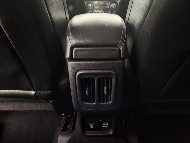 Used 2017 Red Jeep Latitude image 20