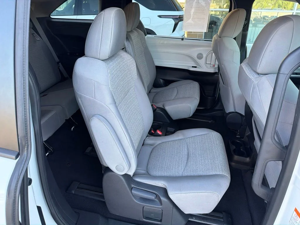 Used 2025 White Toyota LE image 20