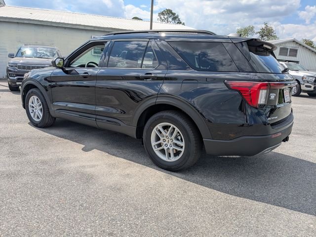 New 2026 Agate Black Metallic Ford Active image 6