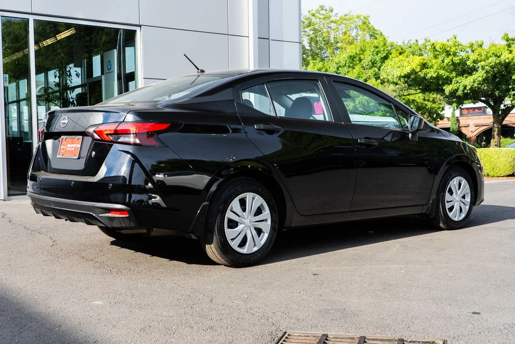 Certified Used 2025 Black Nissan 1.6 S image 6