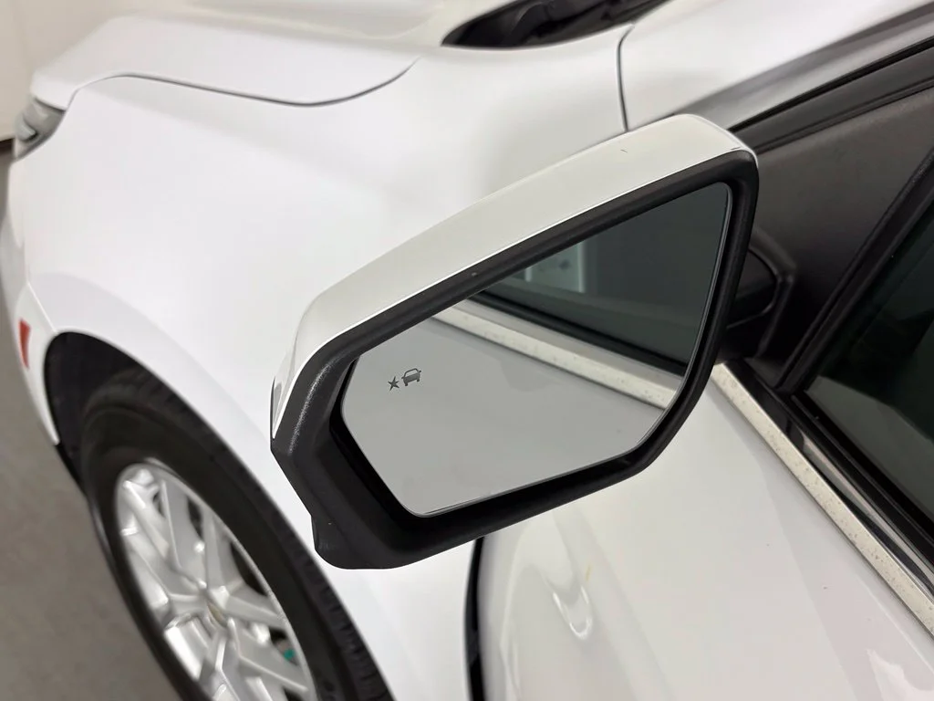 Used 2024 White Chevrolet LT image 13