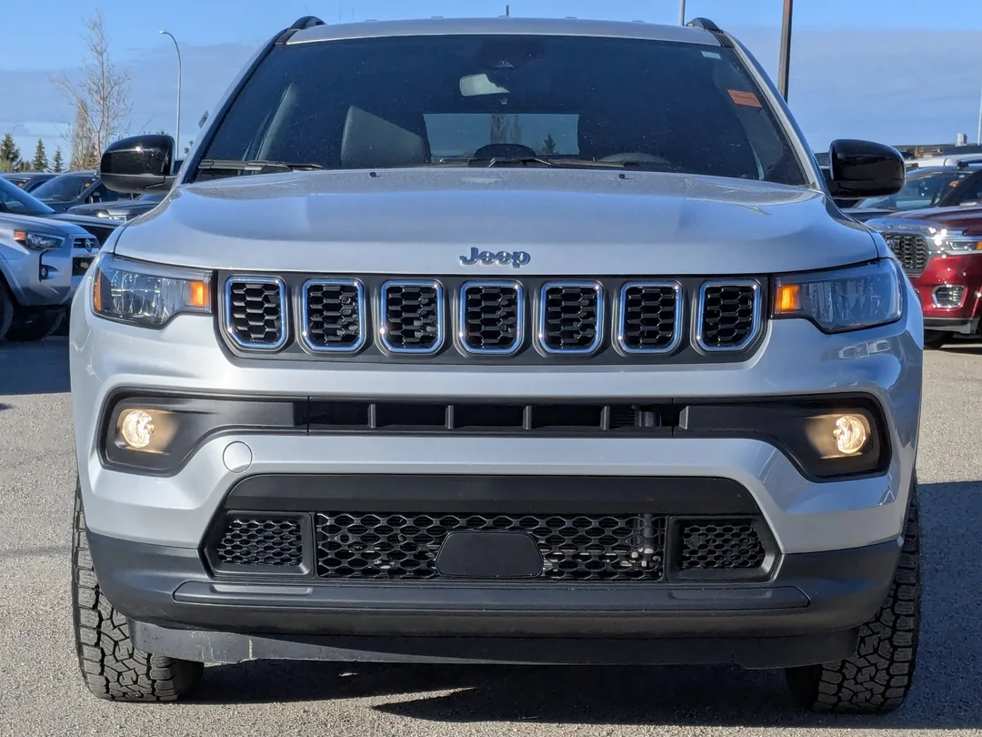 Certified Used 2025 Silver Jeep North - - 4x4 - Remote Start - Active Lane - Back Up Cam & More! image 3