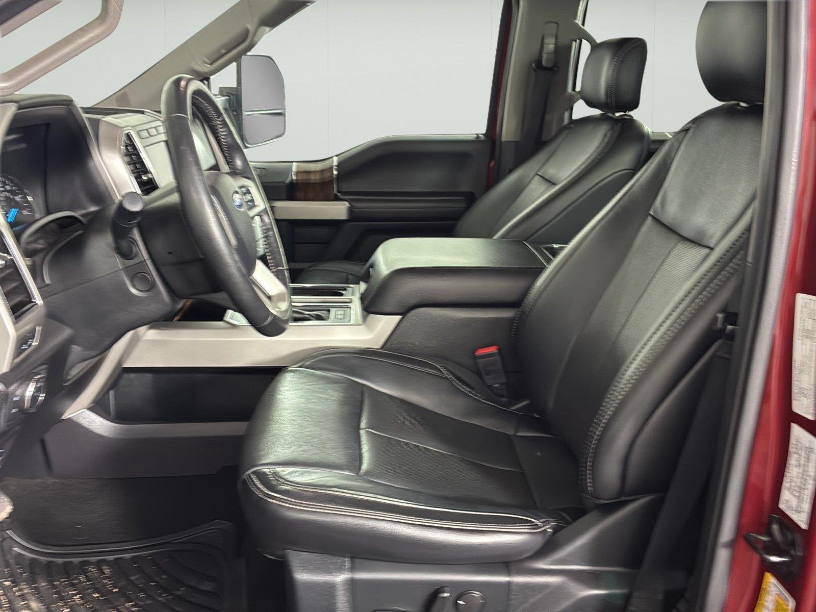 Used 2019 Ruby Red Metallic Tinted Clearcoat Ford LARIAT image 40