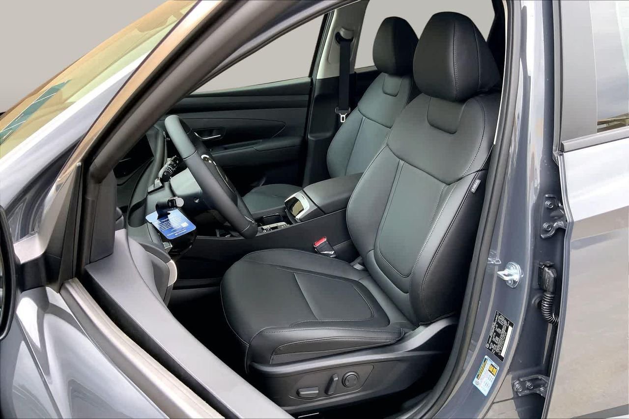 New 2026 Ecotronic Gray Hyundai SEL Premium FWD image 7