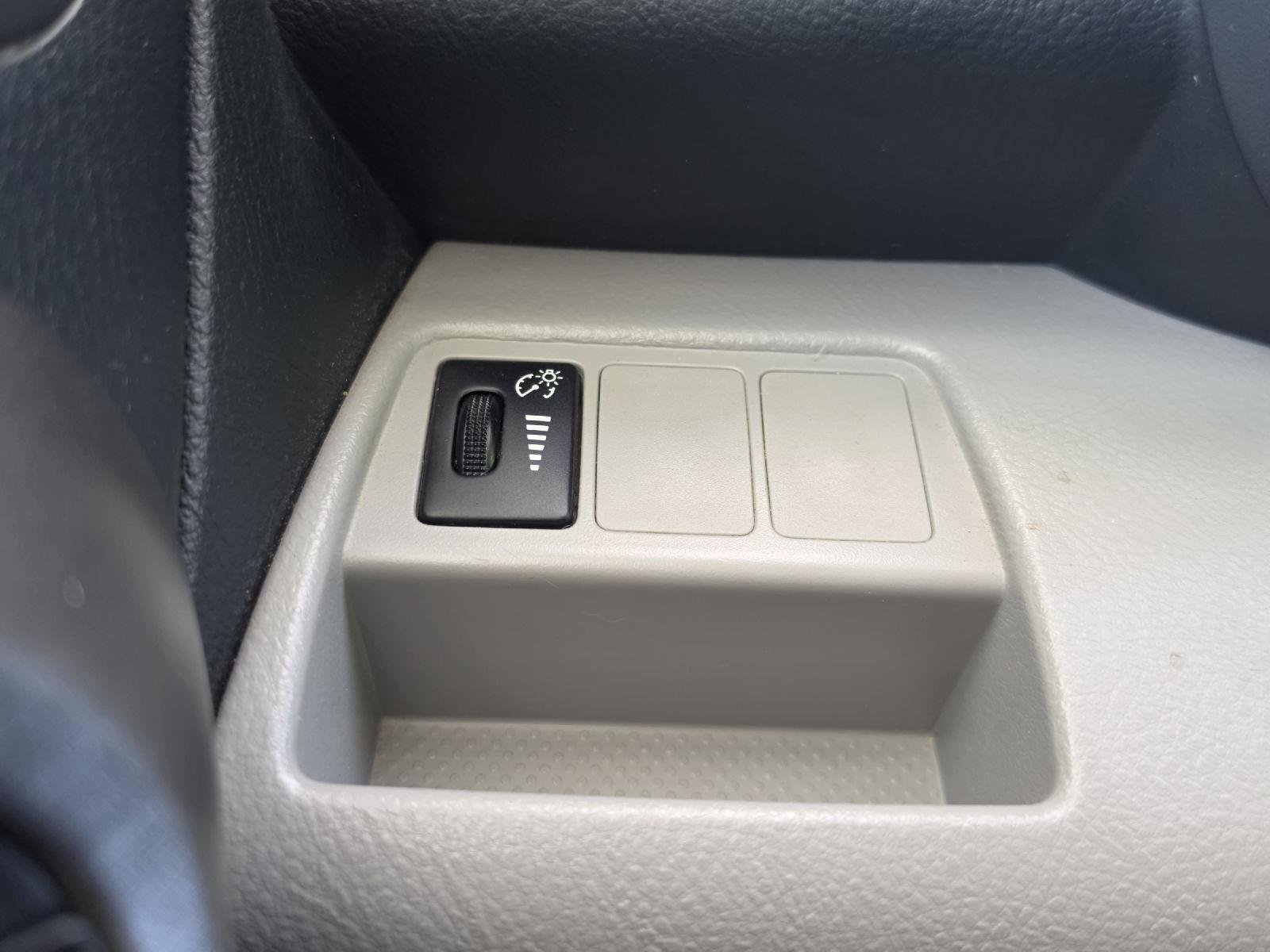 Used 2012 Classic Silver Metallic Toyota Limited image 36